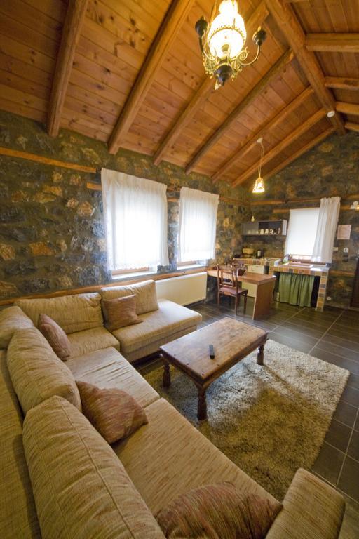 Onar Guesthouse Agios Athanasios  Bagian luar foto